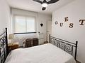 Moderne Erdgeschoss-Wohnung mit 3 Schlafzimmern, 2 Bädern, privatem Garten und Gemeinschaftspool