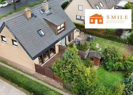 Ihr Traumhaus in Lichtenrade - Modern, komfortabel und einladend!