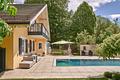 Klassische Landhaus-Villa mit Einliegerwohnung, Pool und stimmungsvollem Gartenidyll - 2022 erneuerter Poolbereich