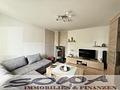 2 Wohneinheiten zusammengelegt! Helle, schöne 5 Zimmer mit Balkon und mit Garage in Neuburg - Ein Objekt von Ihrem Immobilienpartner SOWA Immobilien und Finanzen