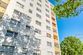 Sanierte 3-Zimmer-Wohnung mit Westbalkon, Weitblick & TG-Stellplatz – vermietete Kapitalanlage - Hausansicht