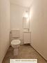 Helle 3,5-Zimmerwohnung mit sonniger West-Loggia und vielseitigem Potenzial – ideal für Familien - Separates WC