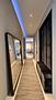 Außergewöhnliches Design-Penthouse mit großer Dachterrasse - Whirlpool  & bis zu 3 TG-Plätzen - Flur mit Sitznische 