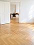 Klassisch stilvoll: Helle und großzügige Altbau Wohnung mit Ausrichtung zum ruhigen Innenhof - 3. OG - Großzügiges Altbauflair
