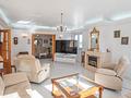 Wunderschöne renovierte Landhaus-Villa mit 7 Schlafzimmern, 7 Bädern, Klimaanlage, Zentralheizung, Doppelgarage und beheizbarem Privatpool