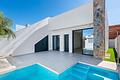 Eck-Luxusvilla mit privatem Pool - ALTA RESOLUCION